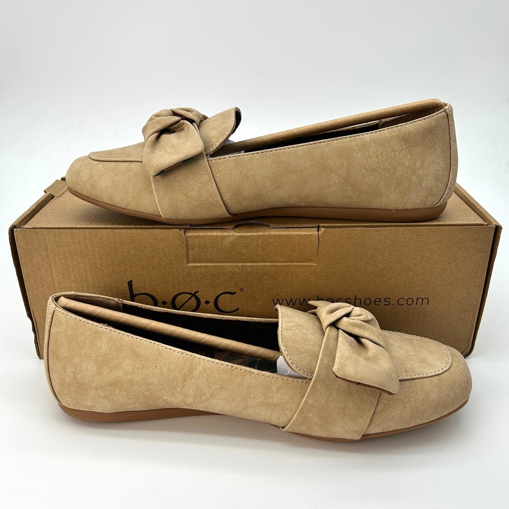 Womens Loafers b.o.c. Born Concept Paisley Size 9 Beige Nubuck Leather NEW - Picture 2 of 7